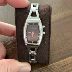 Small Silver Fossil Watch with Black Face. No scratches.
